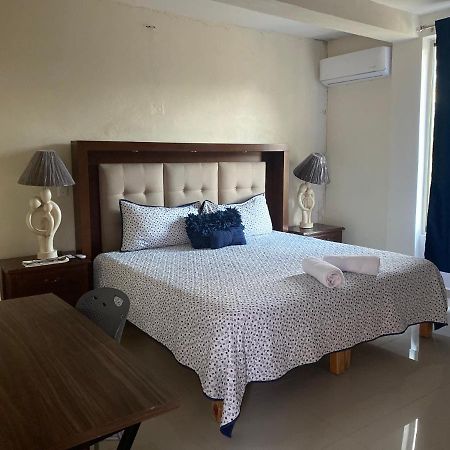 Hotel Maria Elenena Эль-Фресно Экстерьер фото